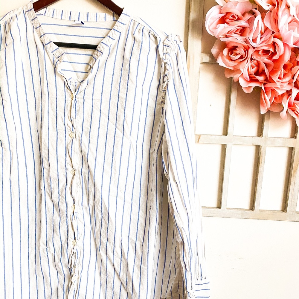 Old Navy shirt